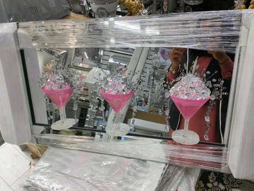 Pink cocktail glass liquid - 3d,