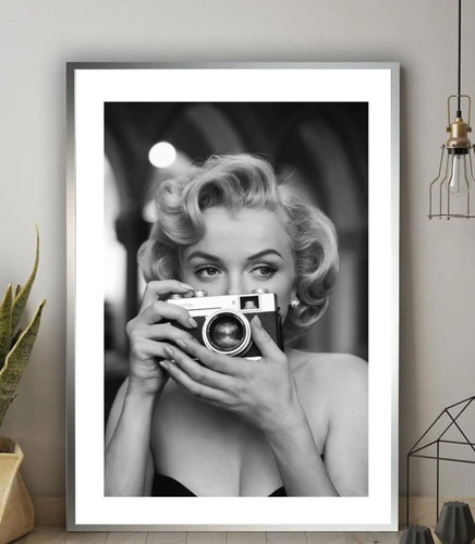 Iconic marilyn monroe - iconic,